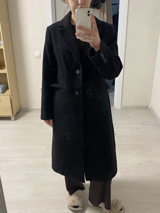 Пальто H&M чорне довге