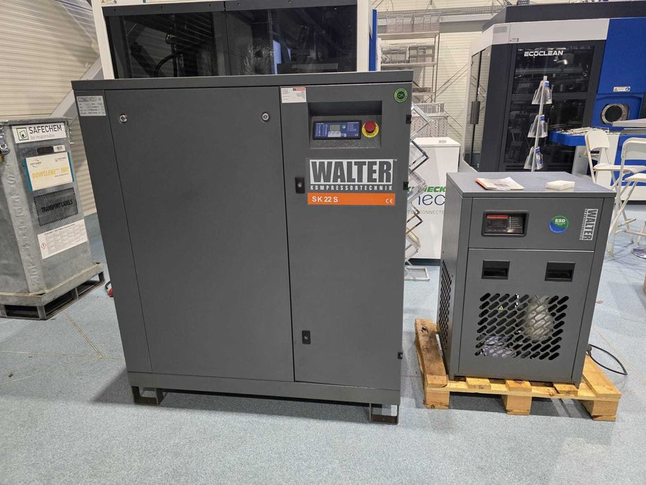 Kompresor śrubowy 22kW+osuszacz. Jak nowy Po przeglądzie. cena z VAT