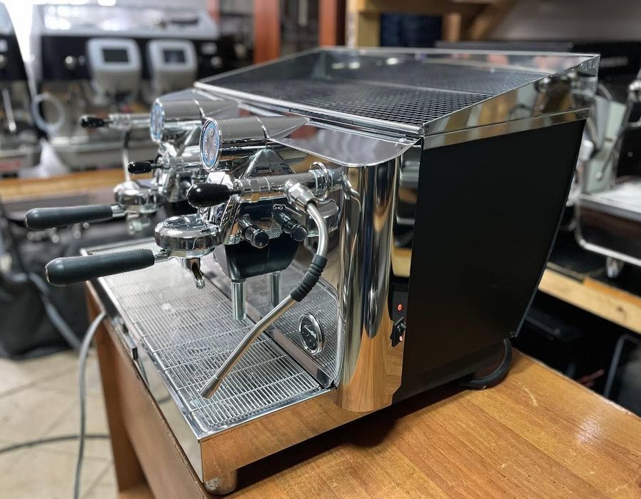 Професійна кавомашина Vibiemme Lolo