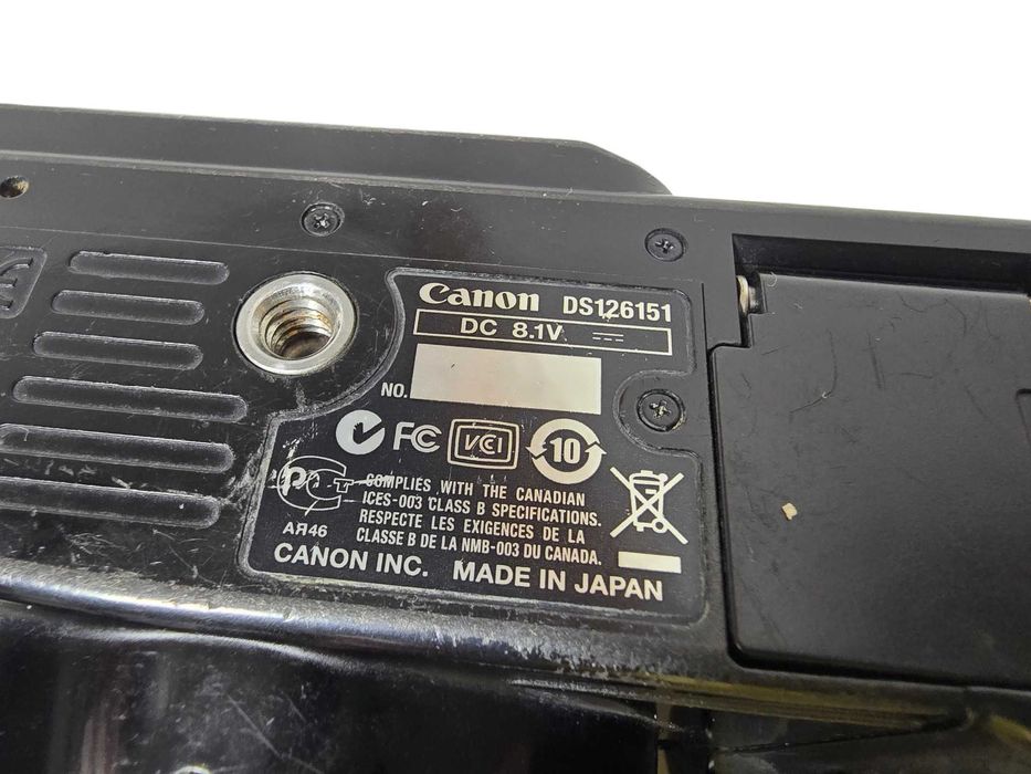 Lustrzanka Canon EOS 400D + EFS 18-55mm + 2 Baterie Ładowarka