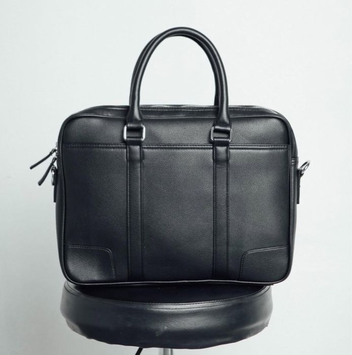 Якісна чоловіча шкіряна сумка- портфель, для ноутбука чи документів