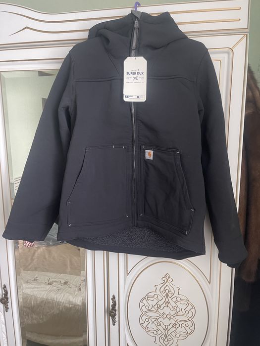 Продам теплую весеннюю куртку