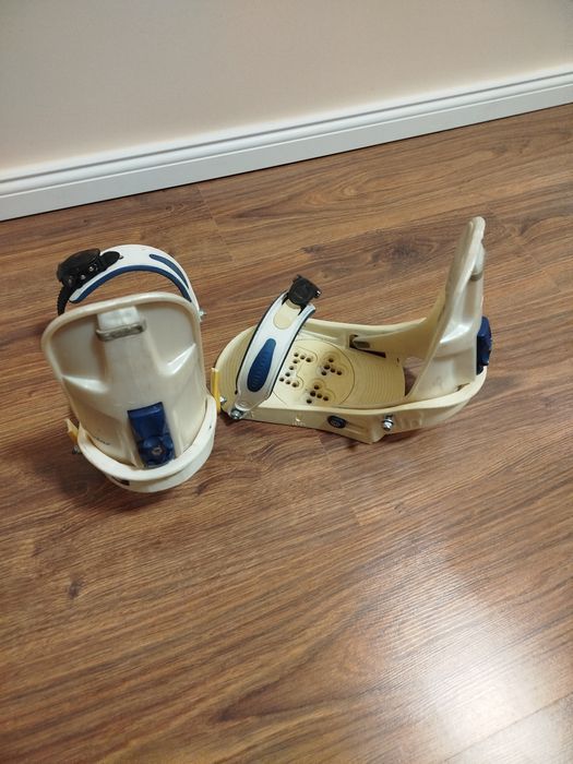 Wiązania snowboardowe Burton