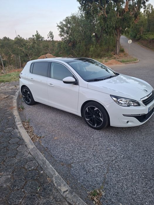 Peugeot 308 Allure 1.6 hdi 120cv 6 Velocidades GPS