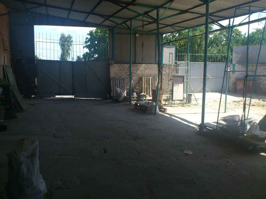 Продается здание с полным разрешительным пакетом тех.  документации.