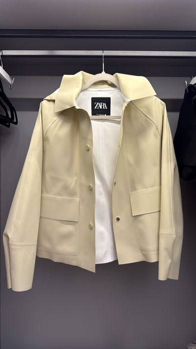 Дощовик Zara новий xs, s