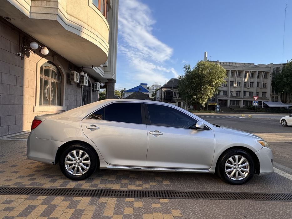 Toyota Camry XV50 LE 2.5 2013