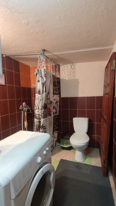 Продається дачний будинок