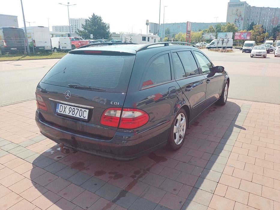 Mercedes W211 E220 CDI   OPŁATY NA ROK