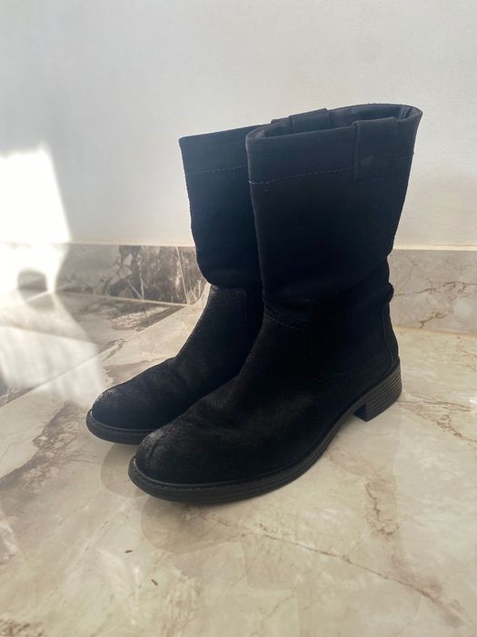 Замшеві чорні черевики 38 розмір nessi