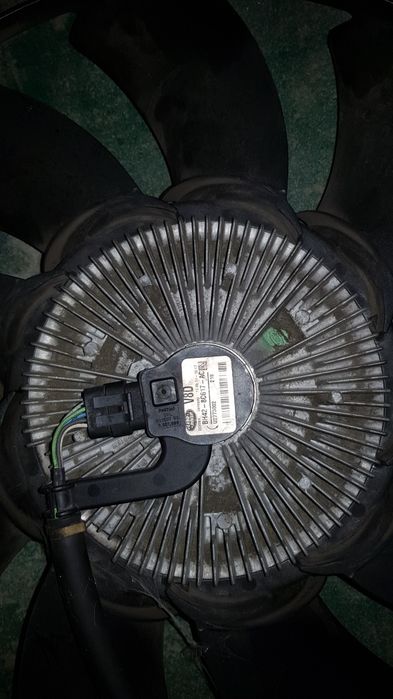 Вiско муфта на Рендж Ровер 4.4 дизель LR022732
