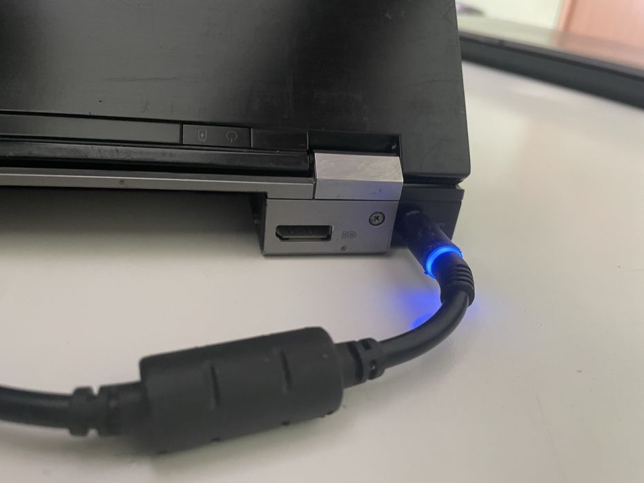 Продам ноутбук Dell 6400