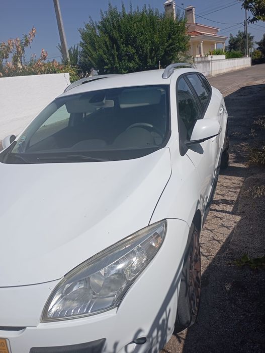 Renault Megane vendo/troco,carrinha em excelente estado geral