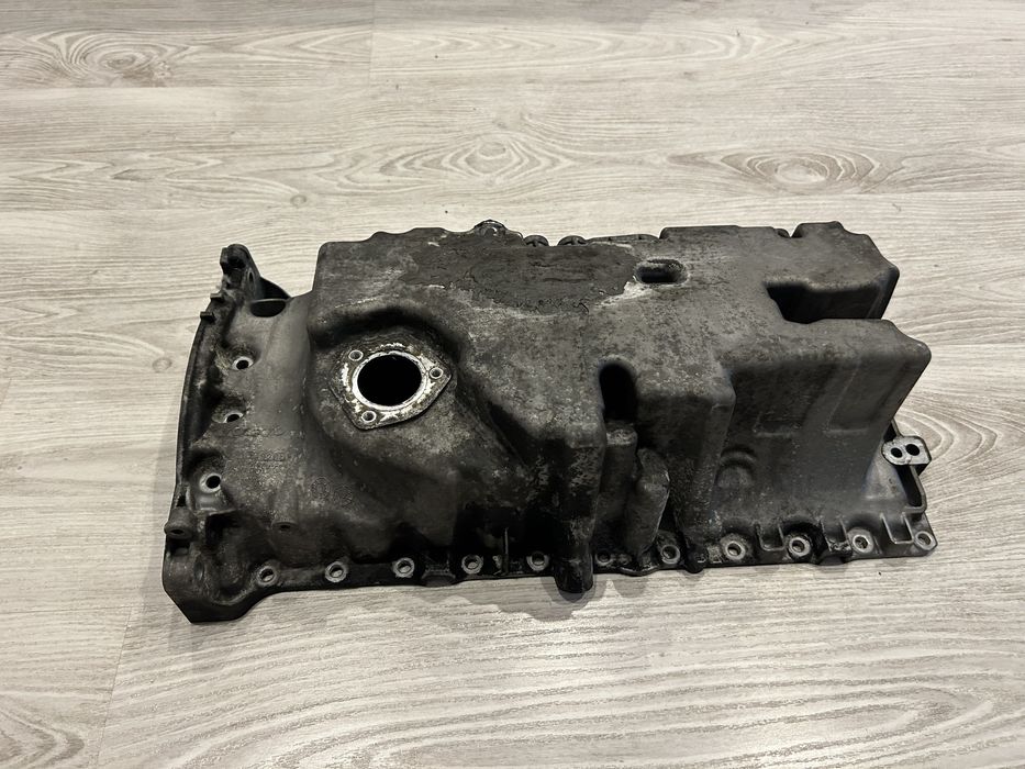 Піддон двигуна Volvo d5/d3