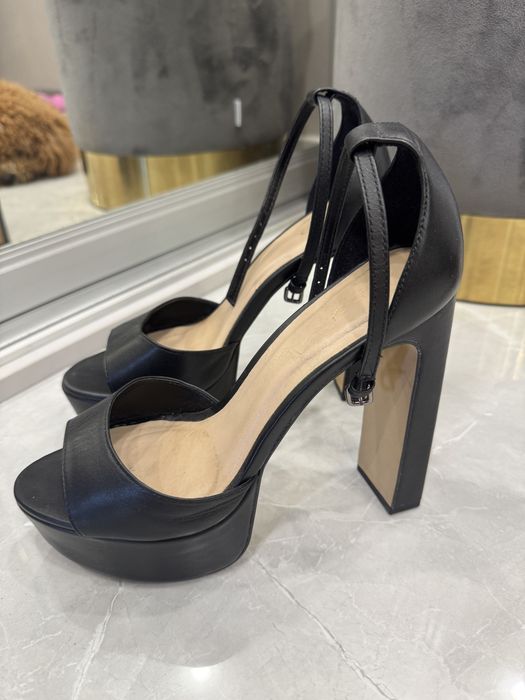 Aldo buty na slupku 37