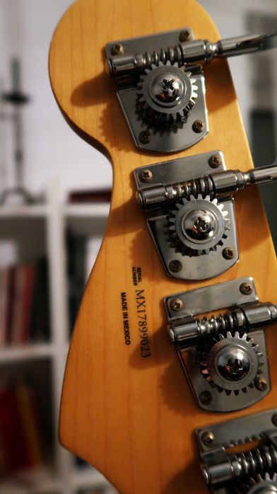 Fender Mexicano Jazz Bass c/ Ponte Babicz