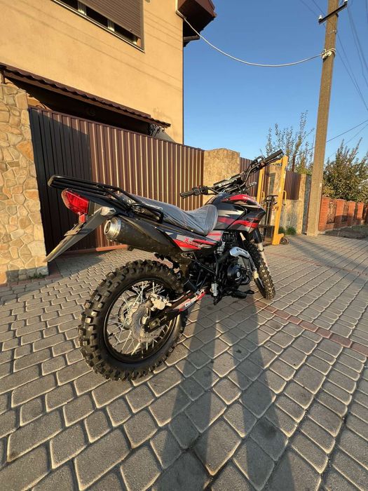 Мотоцикл GEON X-Road Light 250
