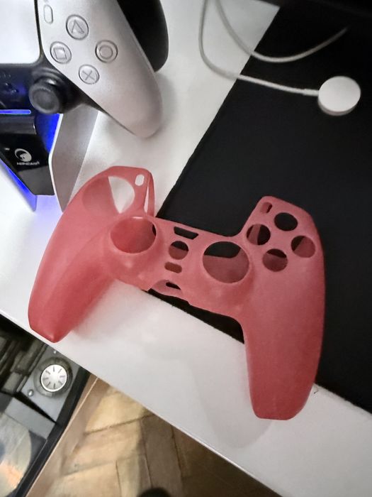 Capa vermelha para comando PS5