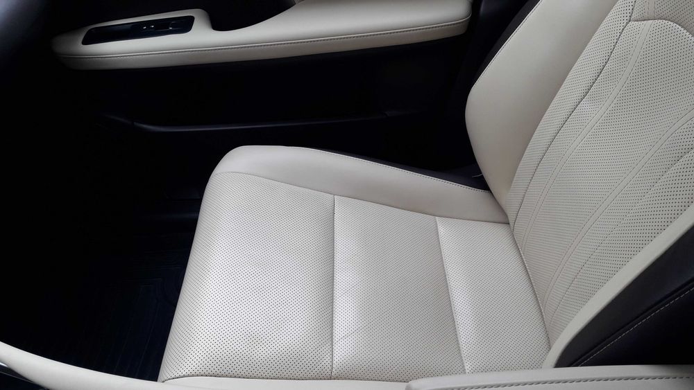 Lexus RX200t, первый владелец, официал