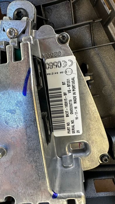 Vendo auto rádio original ford transit a partir de 2016