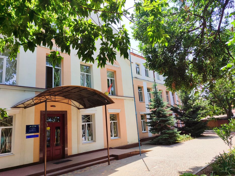 Продам квартиру на землі з патіо зоною