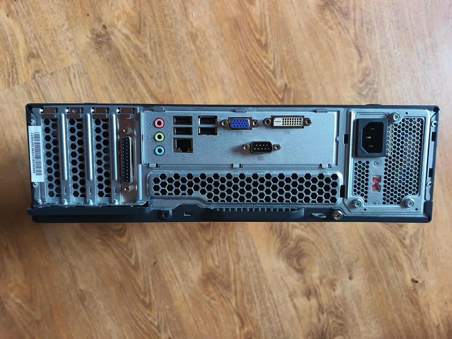 Lenovo ThinkCentre Edge72 i7 256GB SSD 8GB RAM