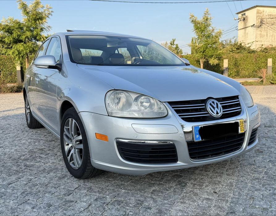 Volkswagen Jetta — fotografia 2