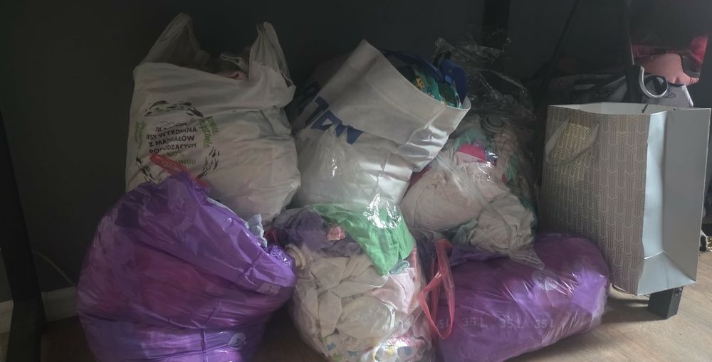 Paka ubranek  od 56 do 74 dla dziewczynki markowe np hm /sinsay /