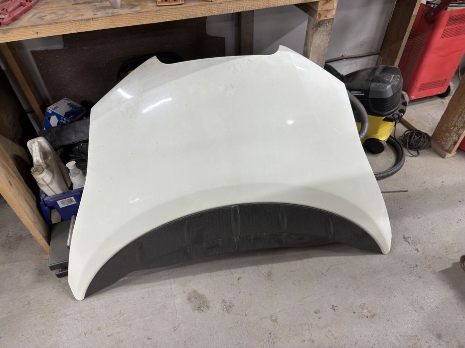 Білий nissan leaf 2011-17 капот нісан ліф капот оригінал б/у