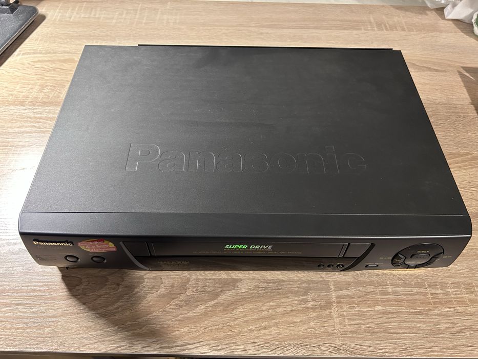 Відеомагнітофон Panasonic sd225