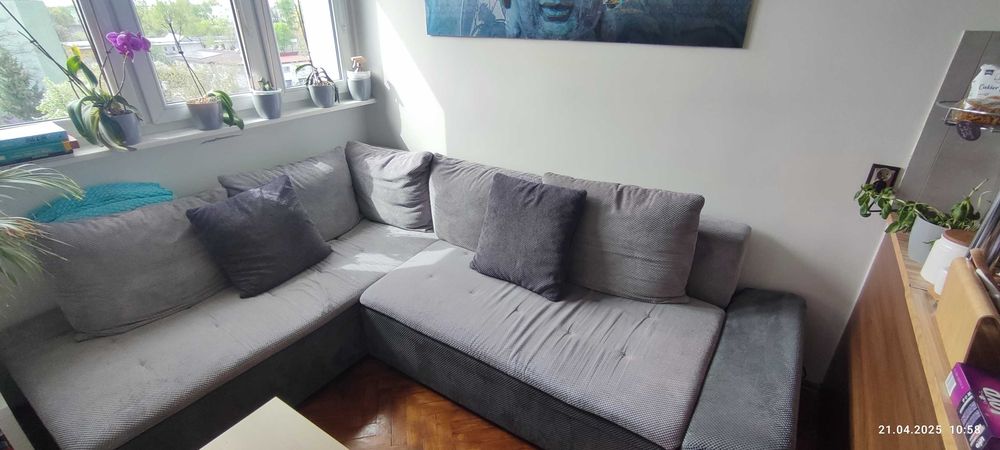 Sprzedam narożnik z funkcją spania rozm. 260/193 cm