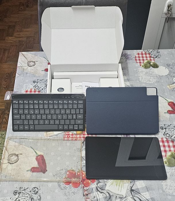 Vendo Há Melhor Oferta Tablet TCL Novo