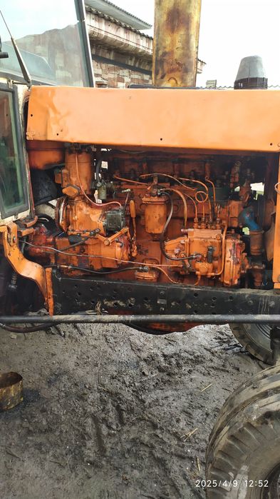 Трактор колесный ЮМЗ 6