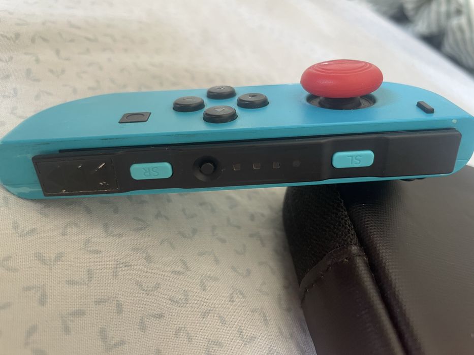 Nintendo Switch Desbloqueada POR CHIP e acessórios