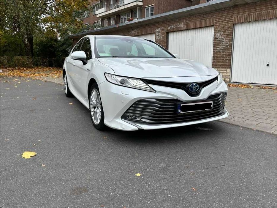 Бампер Toyota Camry 70 розборка Тойота Камрі 70 запчастини