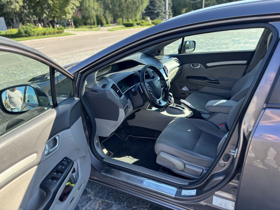 Honda Civic 2012 A/T