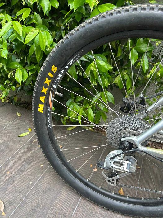 Bicicleta BTT SUNN
