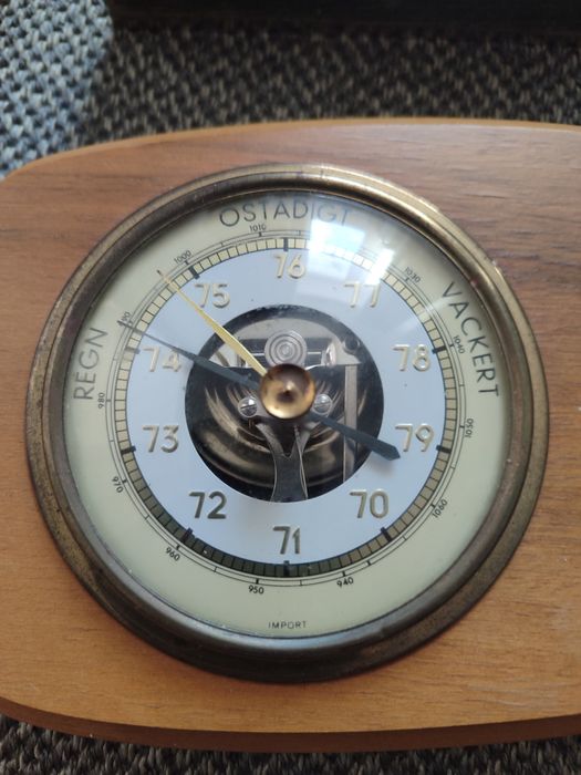 Барометри термометри, вологоміри