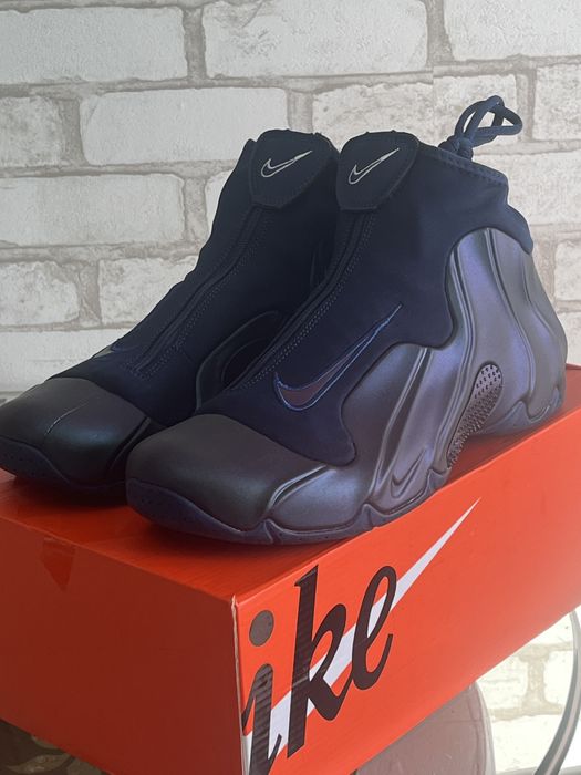 Nike Air Flightposite
