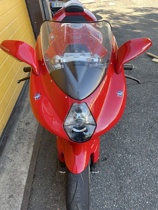 Mv agusta F4 1000 1+1