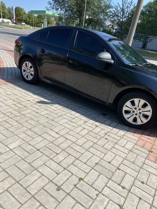 Продам Шевроле Круз