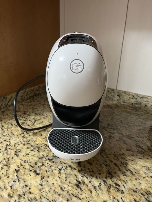 Maquina de cafe Dolce Gusto