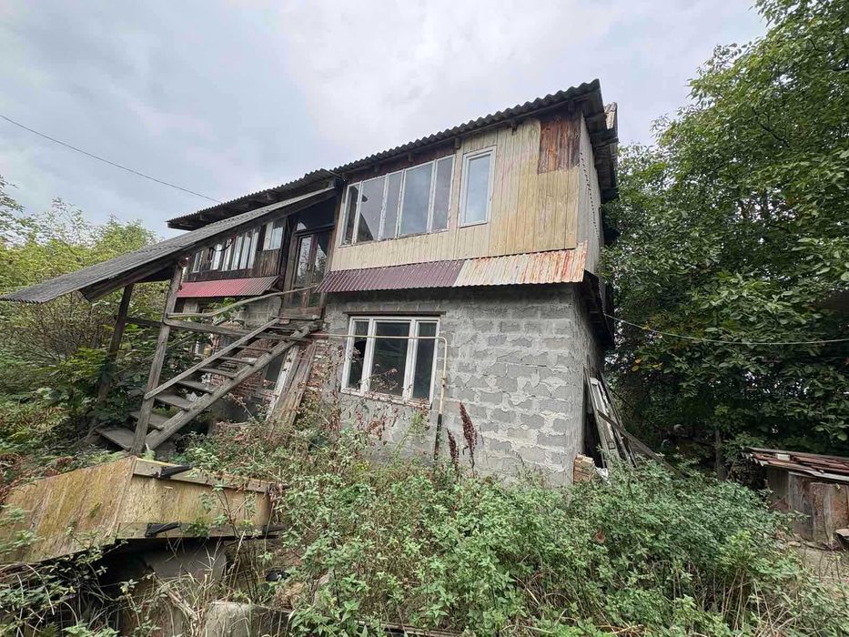 Продам будинок смт.Жвирка