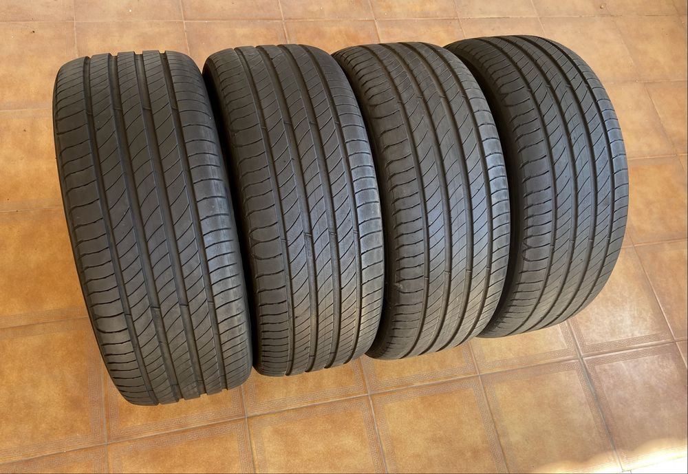225 50 R17 - Michelin Primacy 4 c/ 70%Piso