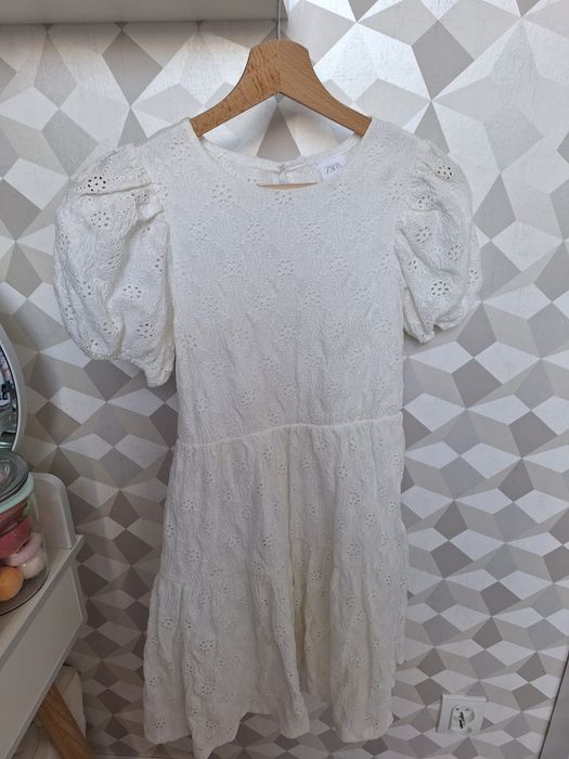 Sprzedam sukienka firmy ZARA 164