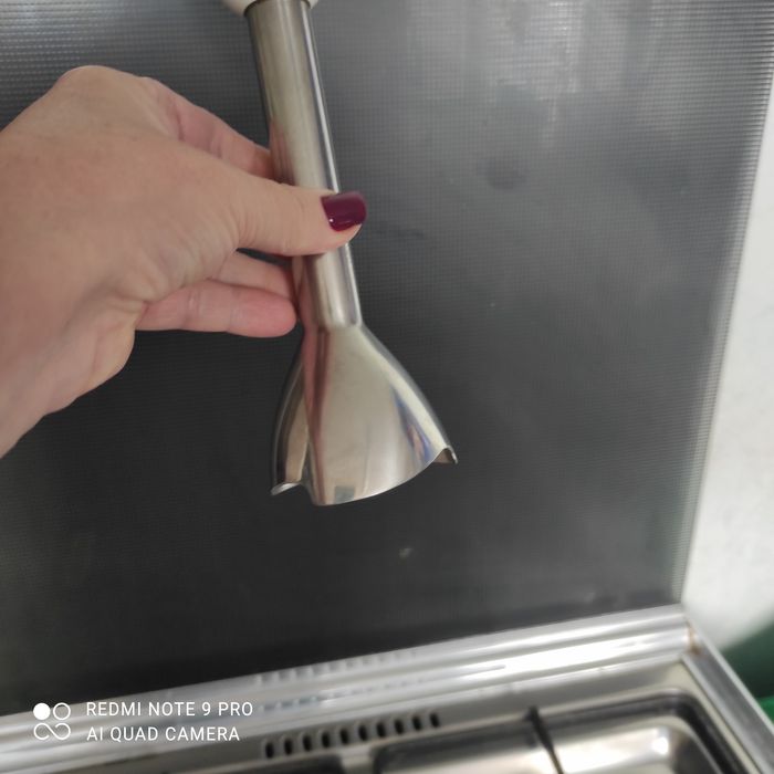 Запчасти к блендере Филипс , чаша,венчик и прочее