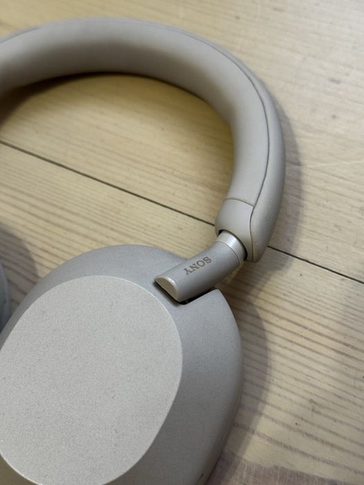 навушники Sony WH-1000XM5