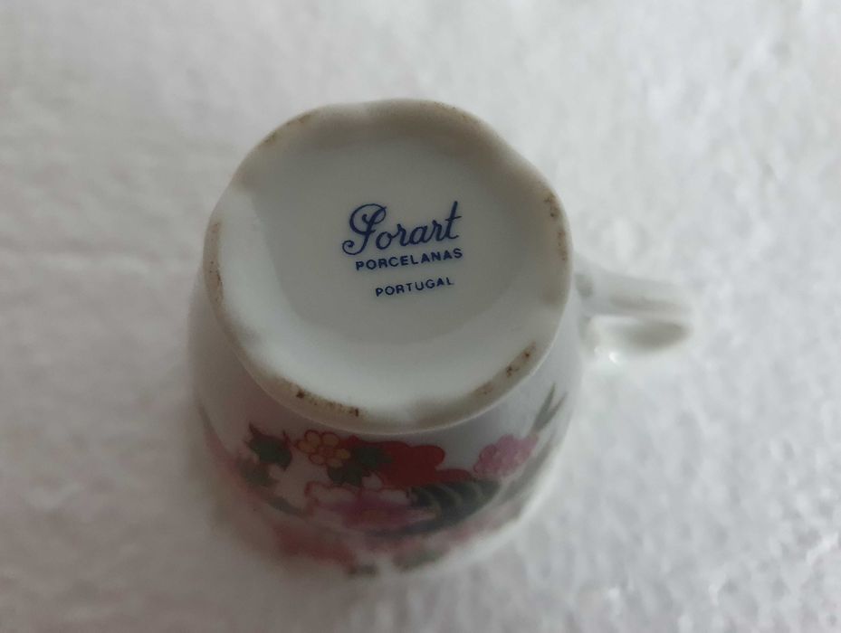 Chávena miniatura em porcelana PORART - vintage