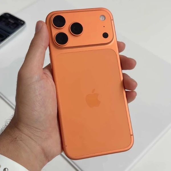 Iphone 17 Pro Max 512 Gb  Laranja Cósmica  estado novo com fatura .
