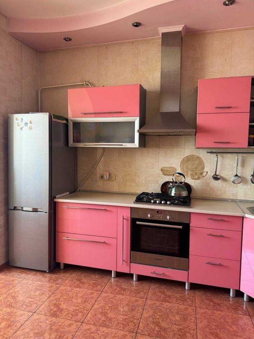 2-комнатная квартира по адресу ул. Радужный м-н (площадь 75 м²) - Atlanta.ua - фото 4